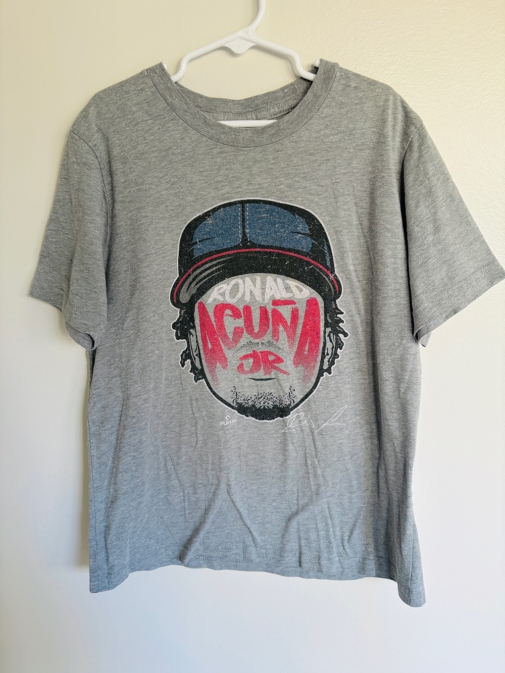 Kids Ronald Acuna Jr. Graphic Tee, Atlanta Braves fan wear, Size Youth Small/Med